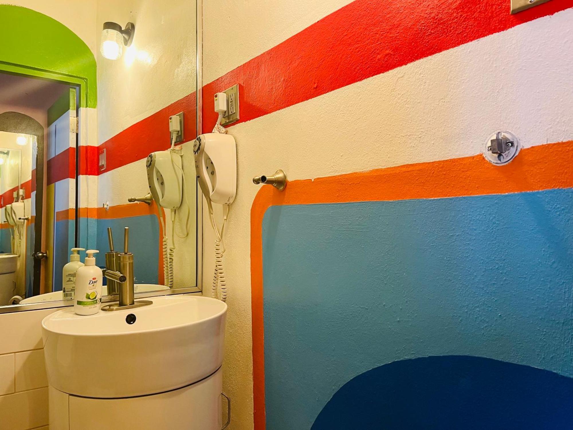 Lower Price, More Style, Discount Studio In San Juan,Pr, Beach, Free Bikes (Adults Only) Luaran gambar